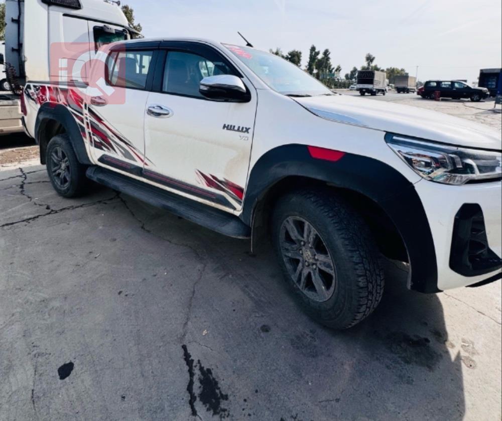 تويوتا هايلوكس